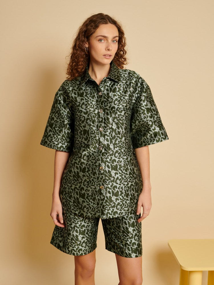 Ghospell Ebba Leopard Shirt