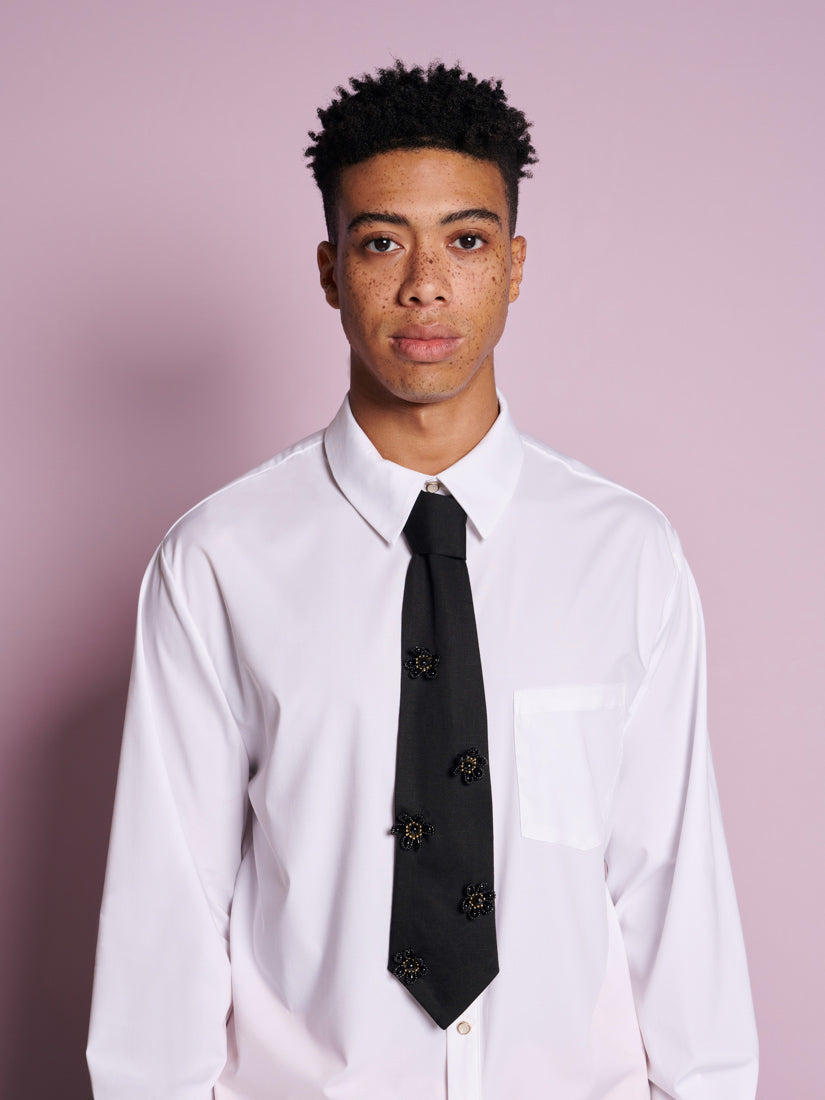 Dew Flower Trim Tie