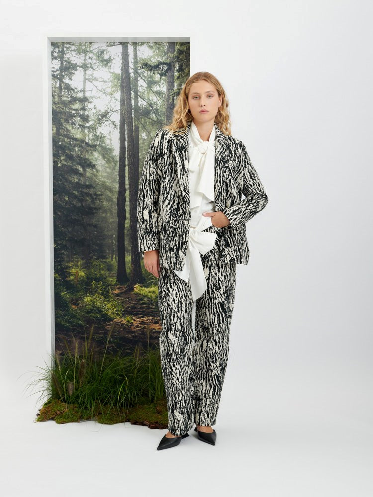 Ghospell Giana Jacquard Blazer