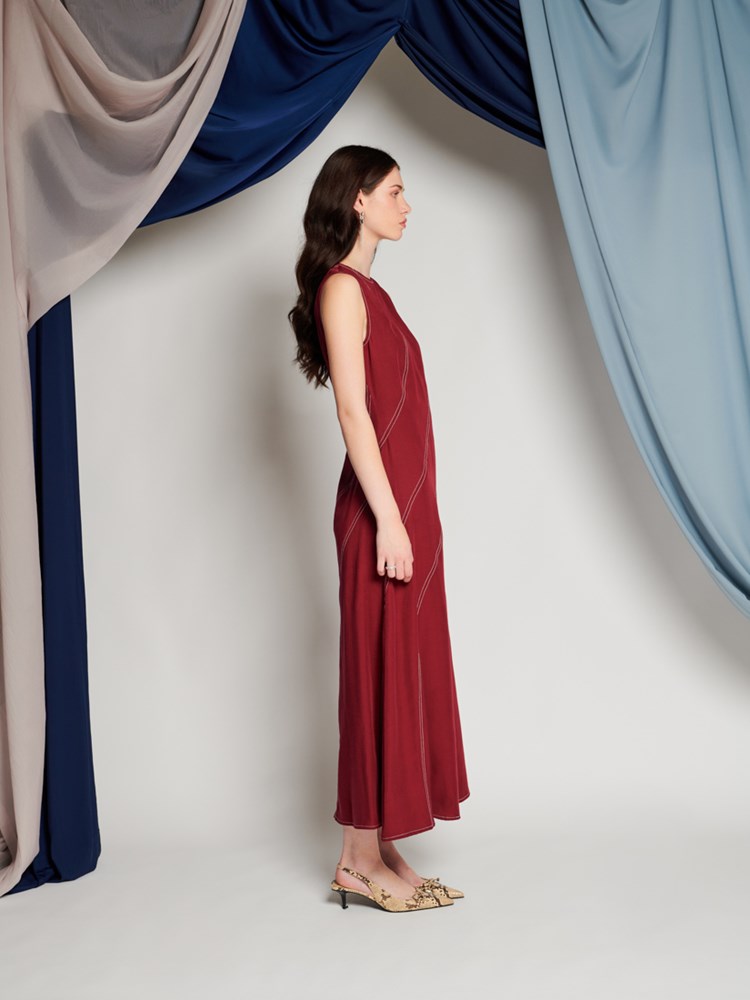 Ghospell Talulla Curved Maxi Dress